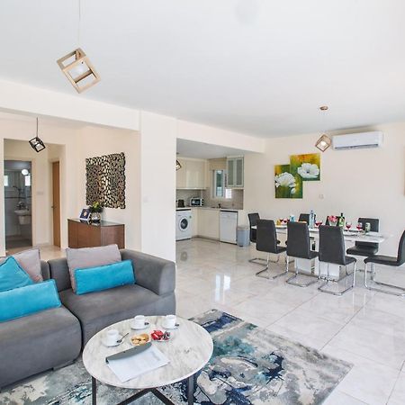 Shaye Front Line Villa Protaras Dış mekan fotoğraf