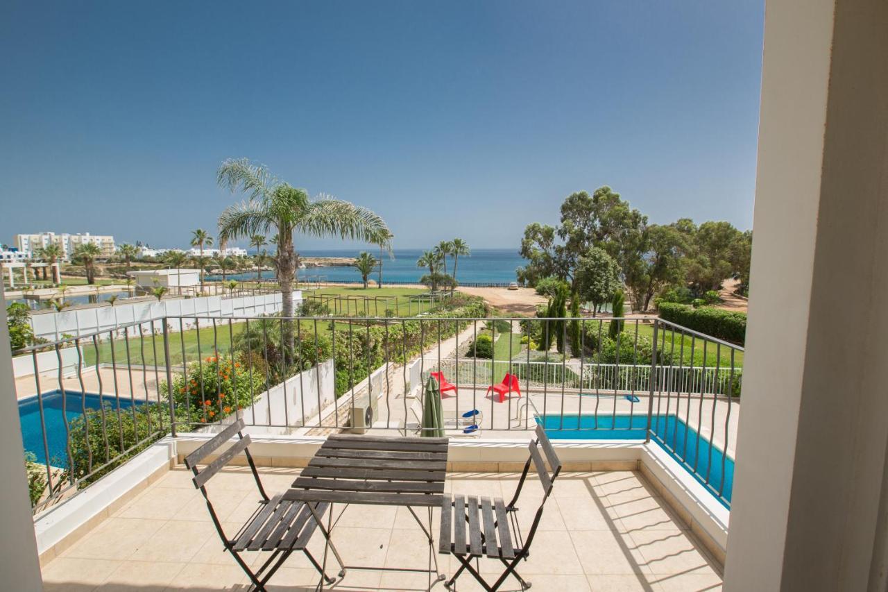 Shaye Front Line Villa Protaras Dış mekan fotoğraf